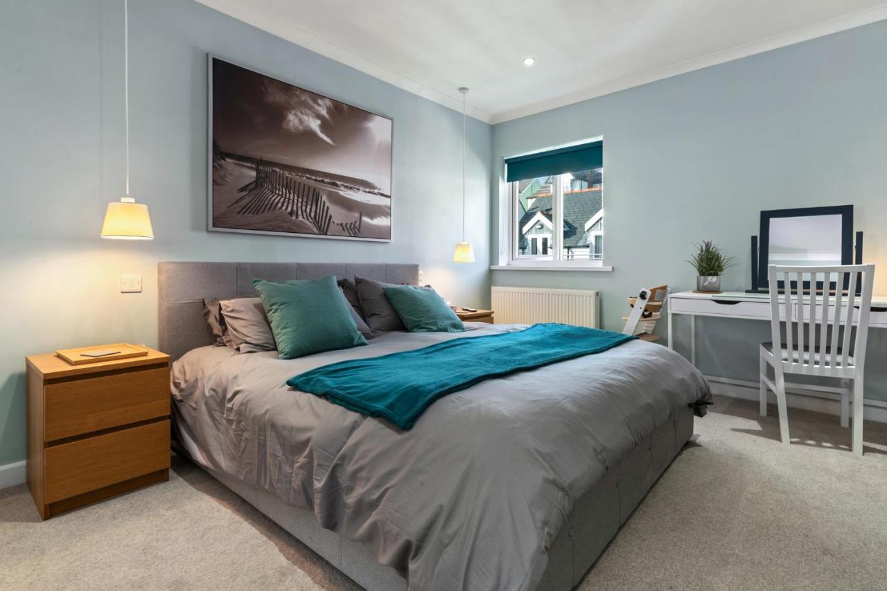 Dolphins Apartment - Spectacular Sea Views 손더스풋 외부 사진